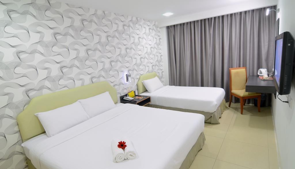 Hotel Avenue Kuantan Room photo