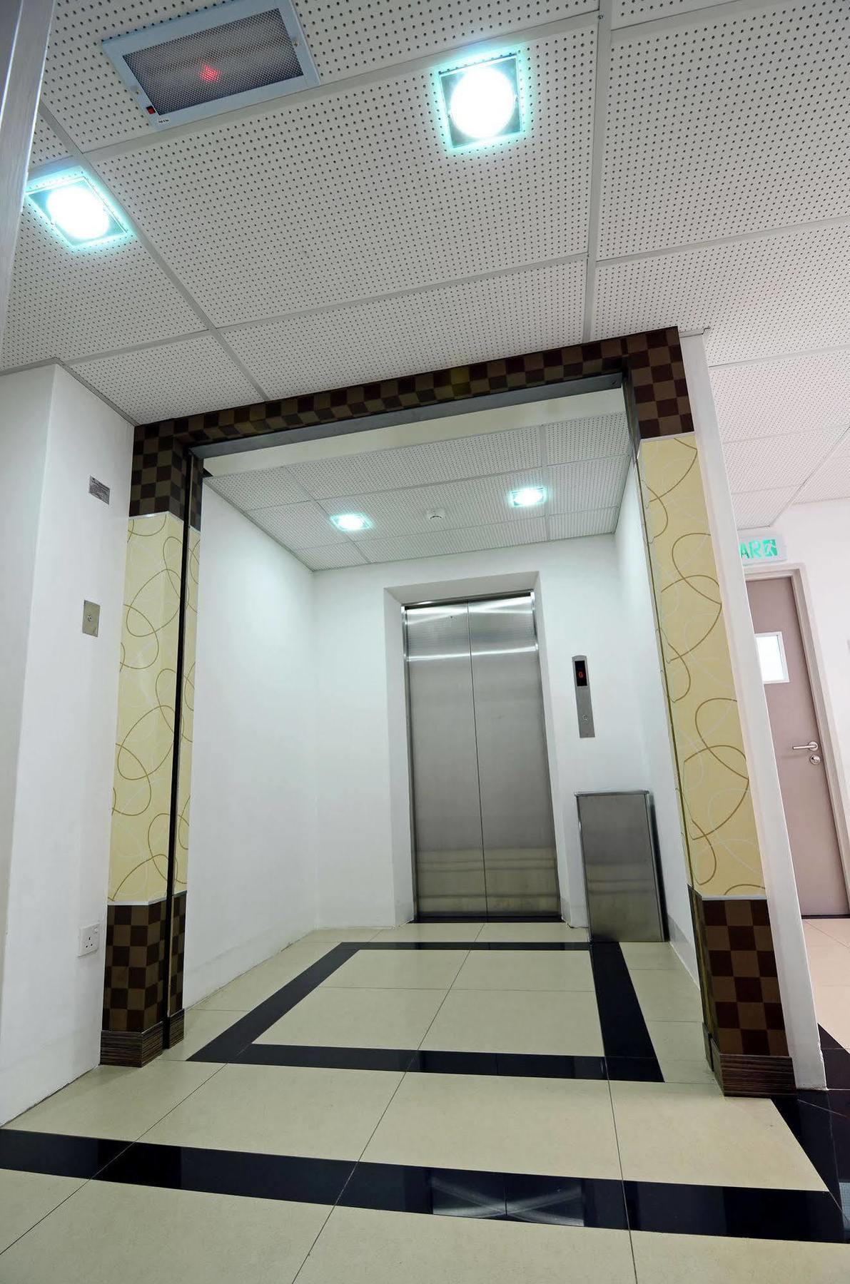 Hotel Avenue Kuantan Exterior photo