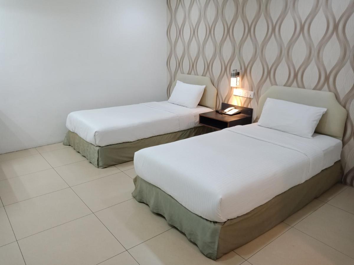 Hotel Avenue Kuantan Exterior photo