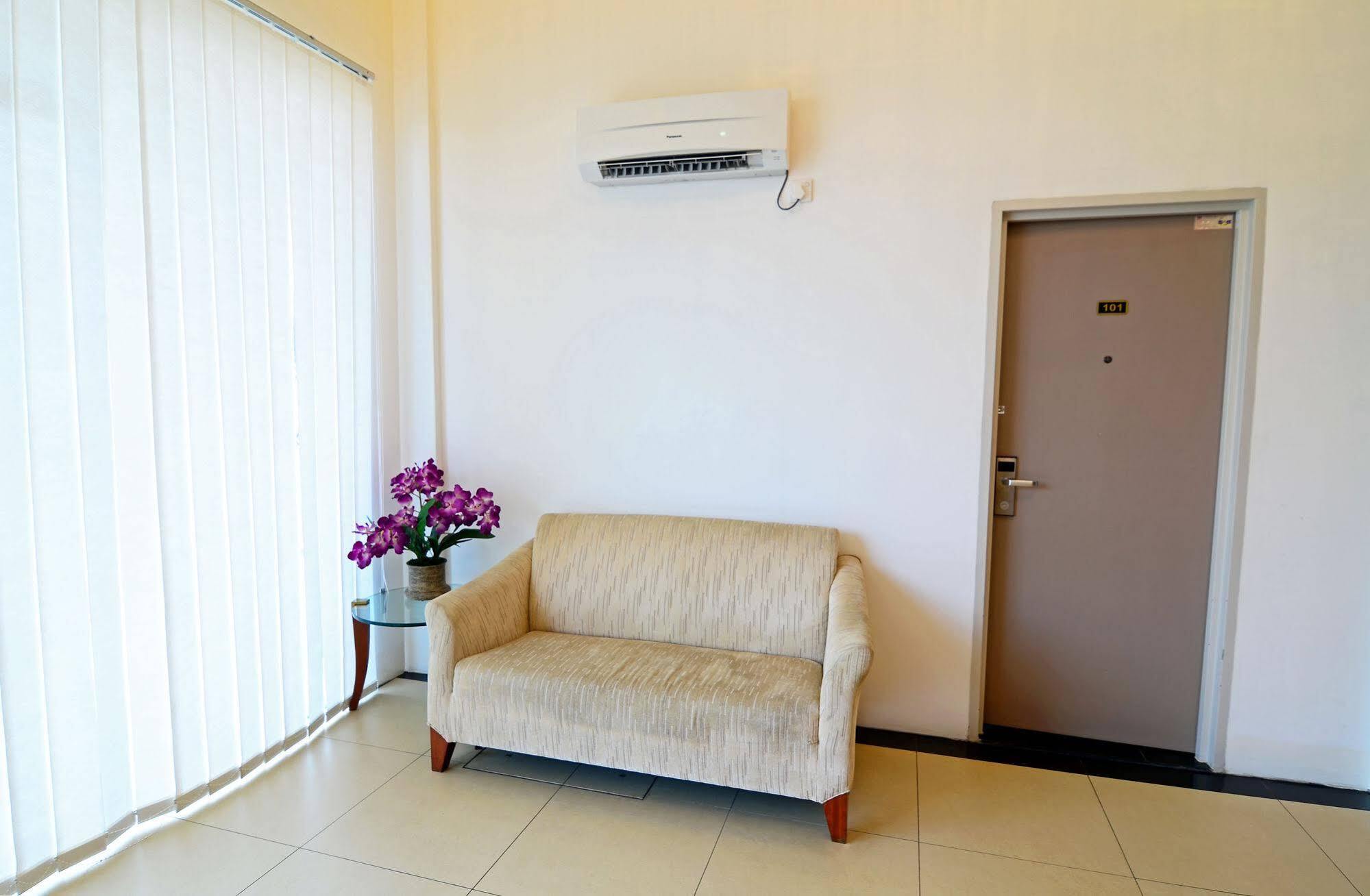 Hotel Avenue Kuantan Exterior photo